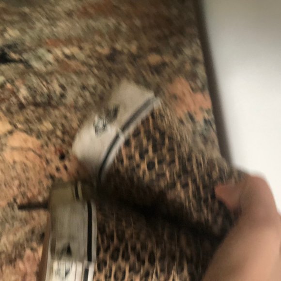 SOLD- VANS LEO canvas high top sneakers - Picture 3 of 7